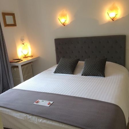 Logis L'Hermitage Buzancais ภายนอก รูปภาพ